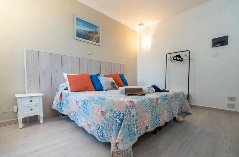 Room 1